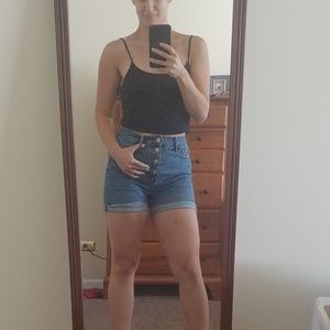 💥SOLD💥 Old Navy Buttoned Jean Shorts